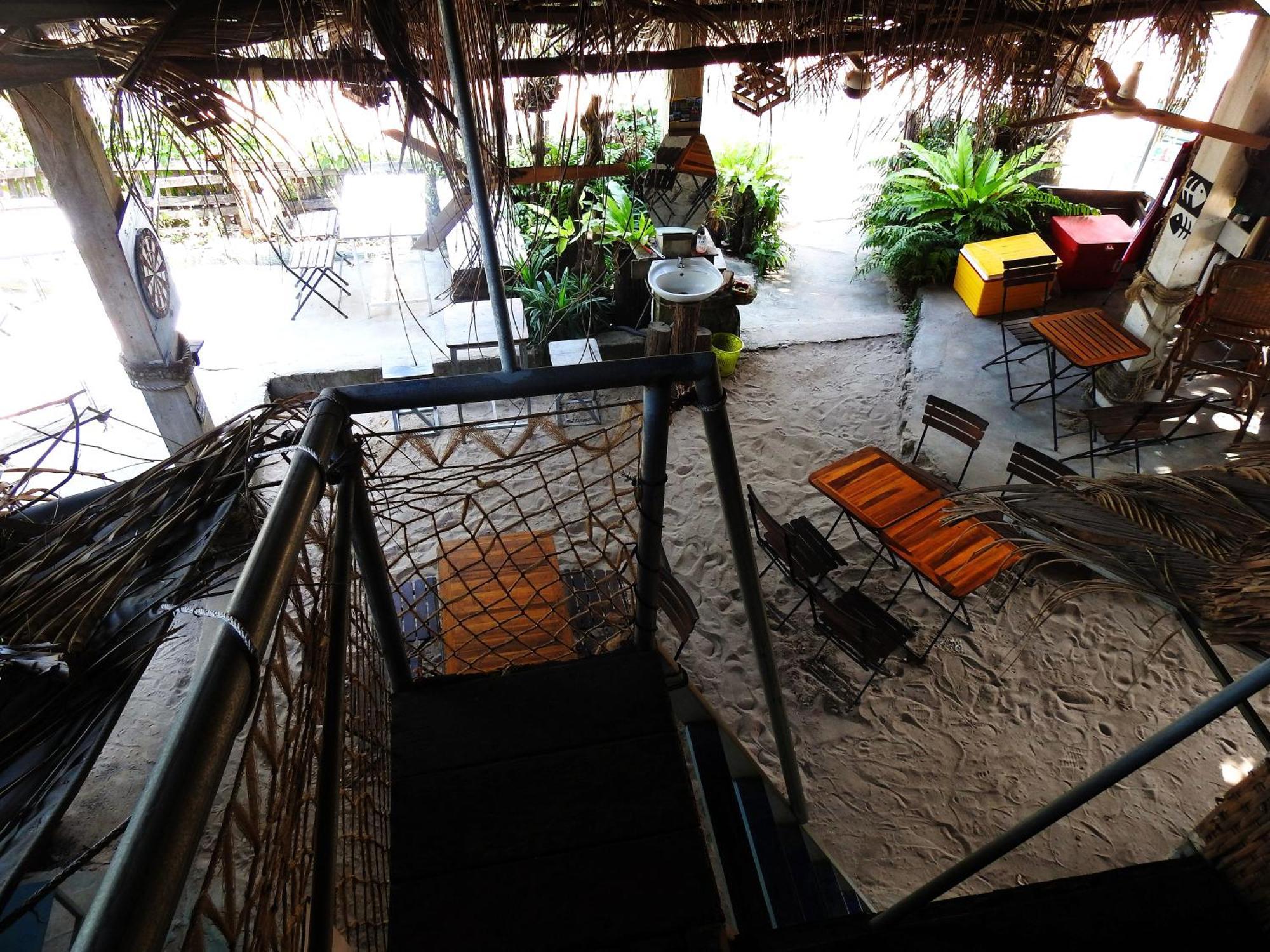 Hostel Spicy23 - M' Pai Bay Preăh Sihanŭk Zewnętrze zdjęcie