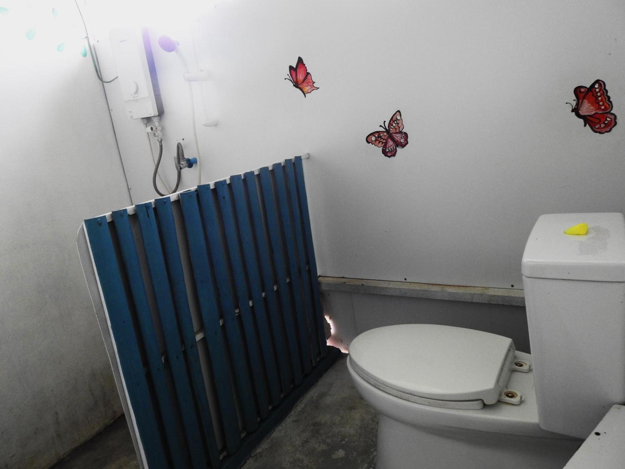 Hostel Spicy23 - M' Pai Bay Preăh Sihanŭk Zewnętrze zdjęcie